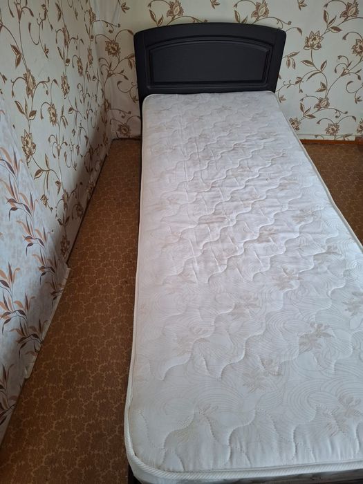 Кровать односпальная