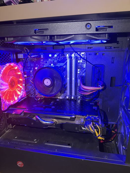 Pc gaming i7 7700 ram 16 gb , gtx 980 rog strix 4g 256 biti ssd 256