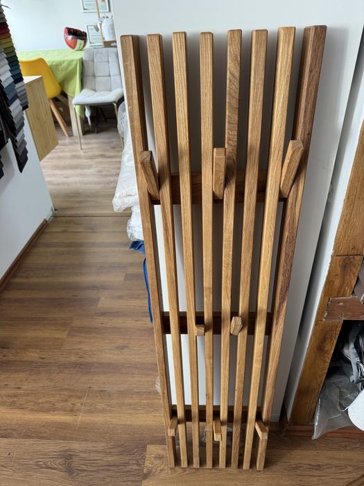 Cuier lemn masiv steajar 30/120 cm