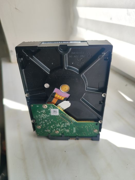 Продам жёсткий диск 2тб