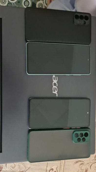 Самсунг А73    Самсунг А52