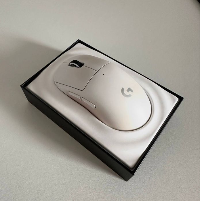 Logitech g pro x superlight 2белый