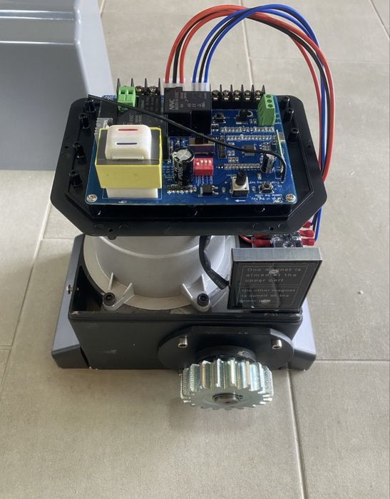 Автомат за плъзгаща врата