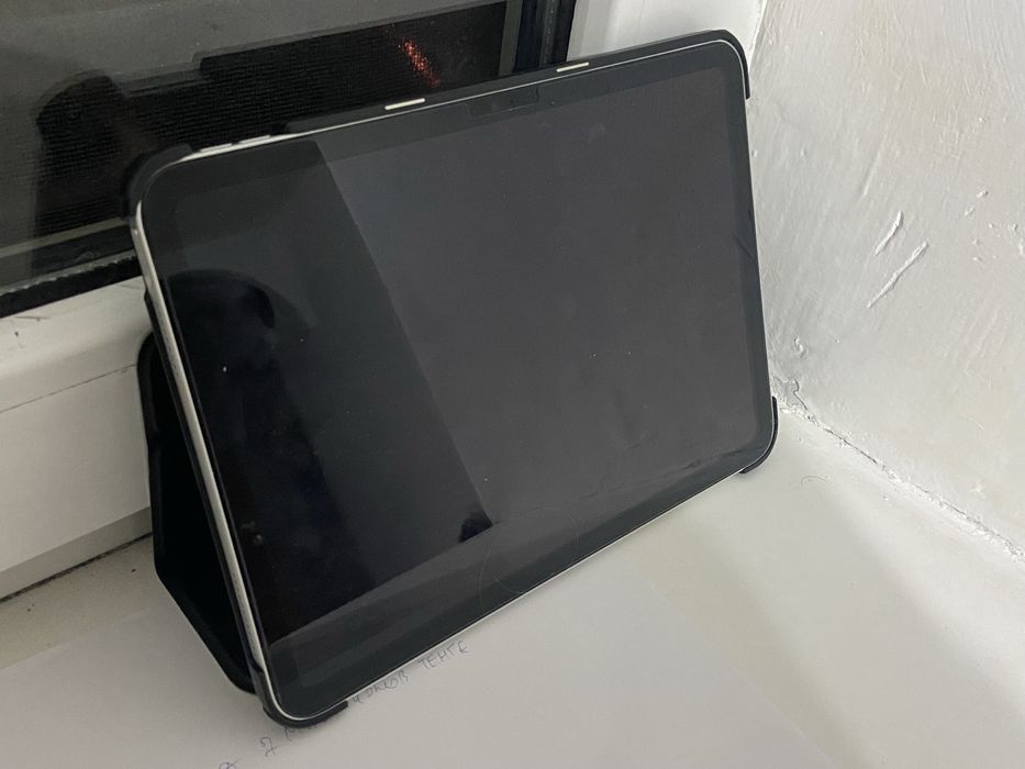 iPad 2022 64 гб серебристый