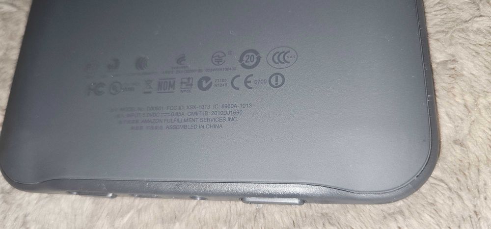 Amazon Kindle Model D00901 ebook  reader