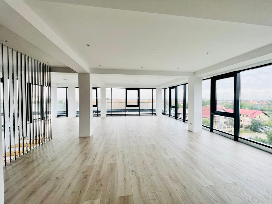 Servici de finisaje cu pompa de glet