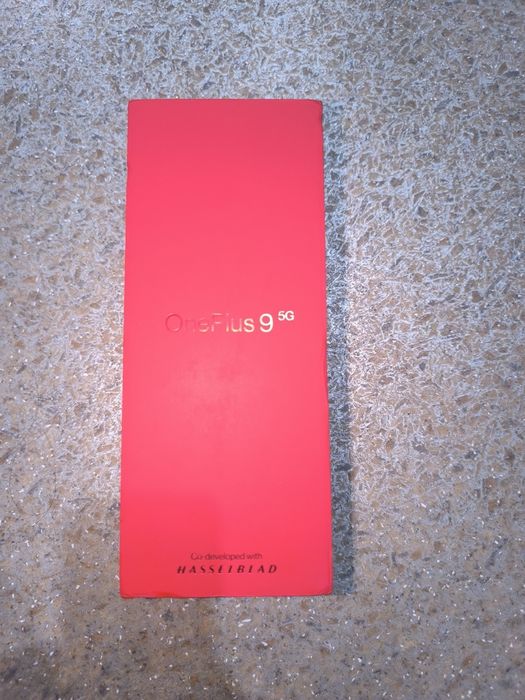 Продам OnePlus 9   12/256gb