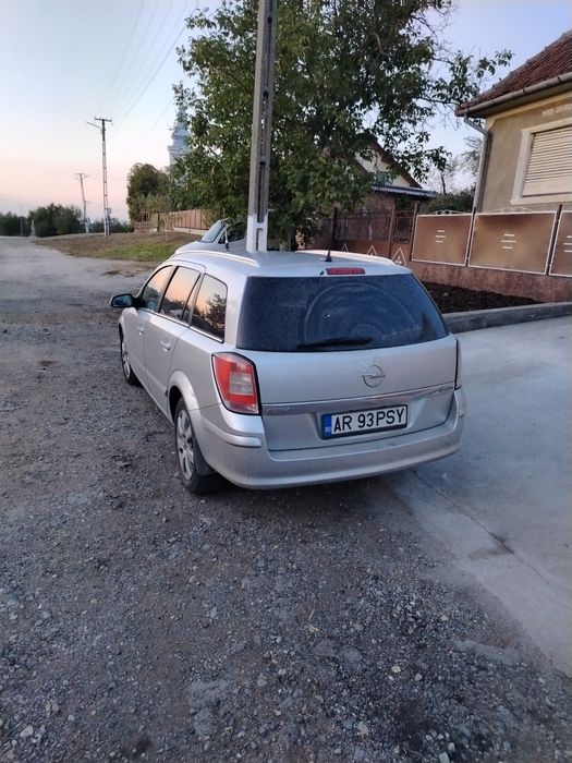 Vand opel astra j