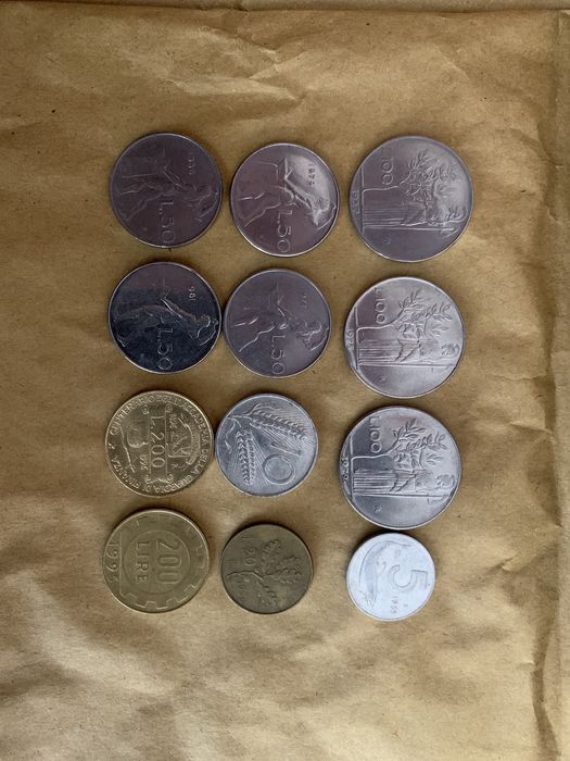 Лот Италиански монети - 13 броя