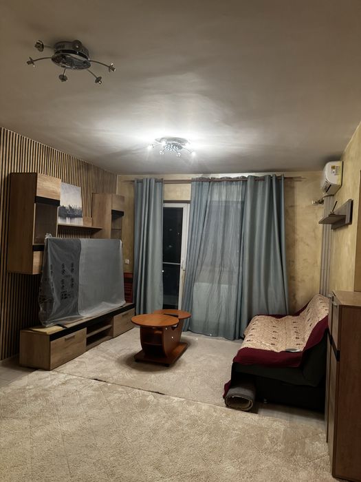 Apartament 3 camere decomandat Militari Residence