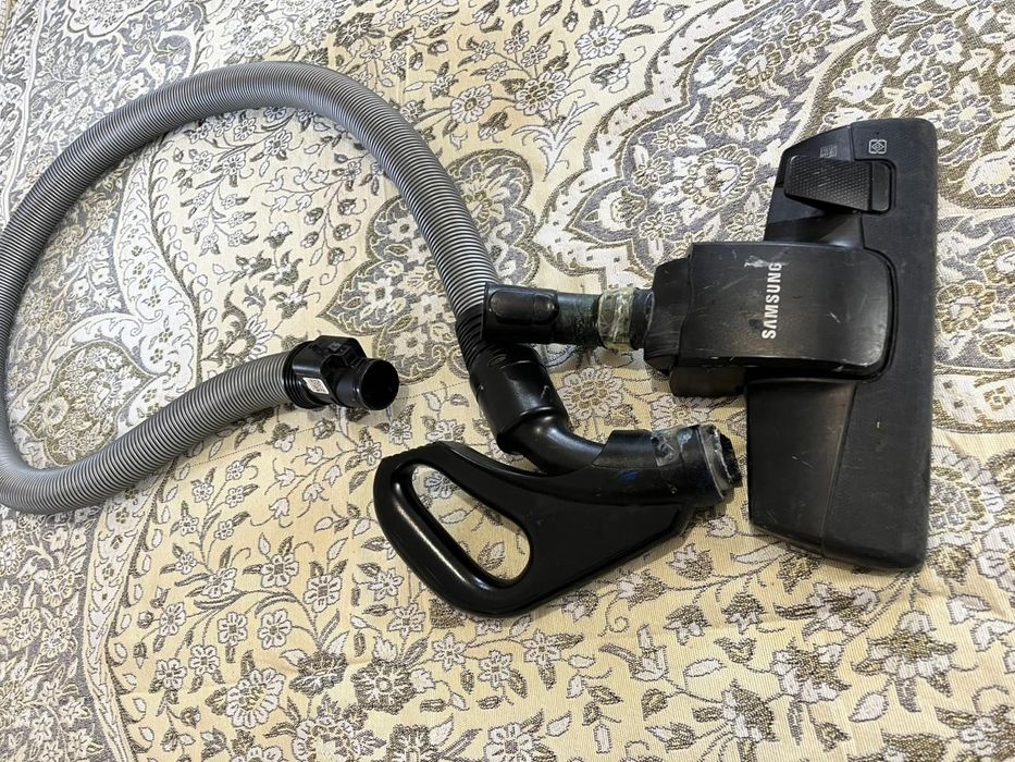 Продается пылесос Samsung
