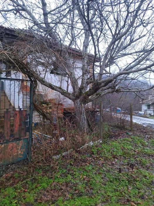 Продава се Къща в Бургас, Възраждане - 84 кв.м за 298 €/кв.м - Снимка #2