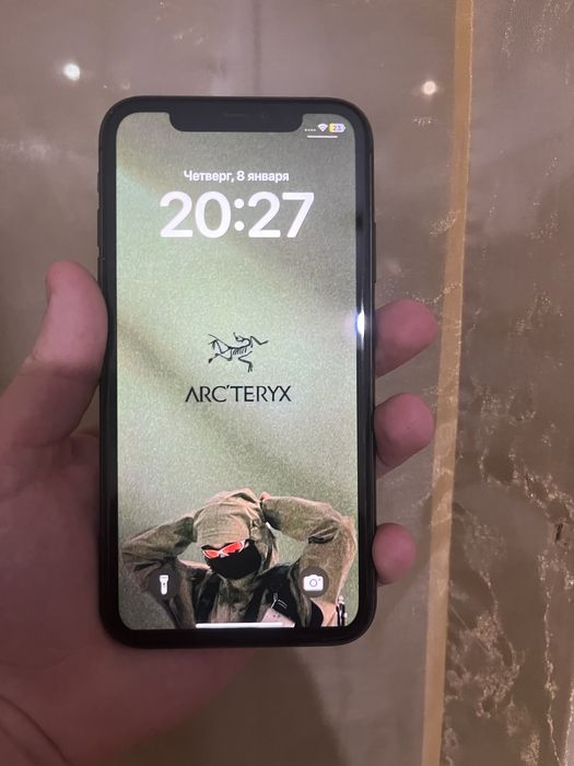 Айфон 11 в хорошем состоянии