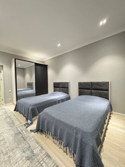 Дом участок 3 соток Карасу 6 Мирзо Улугбекский рн