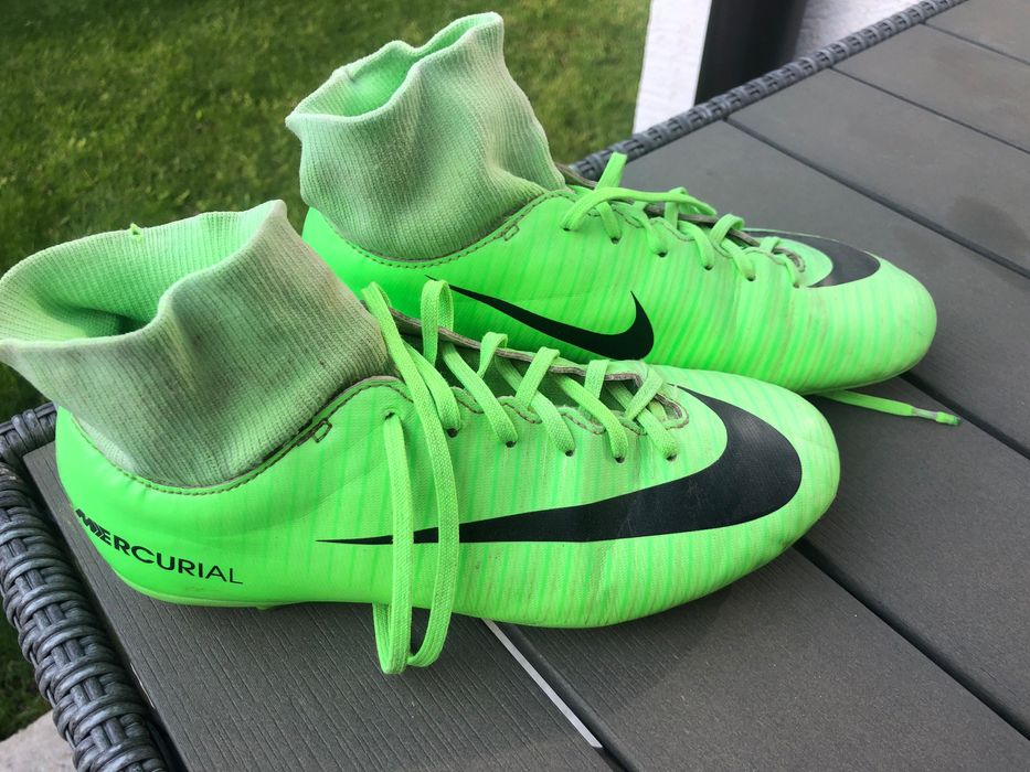 Бутонки Nike за момче