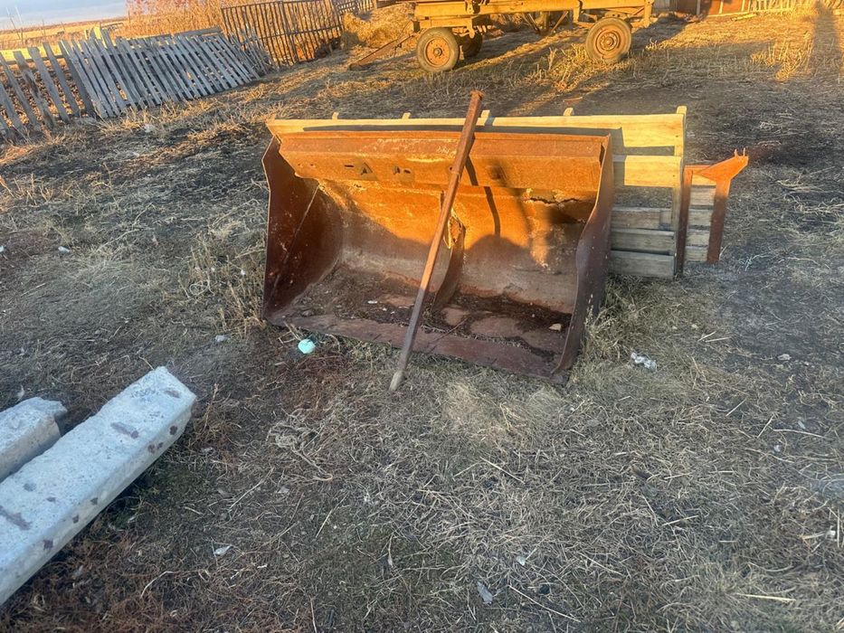 Продам трактор Юмз