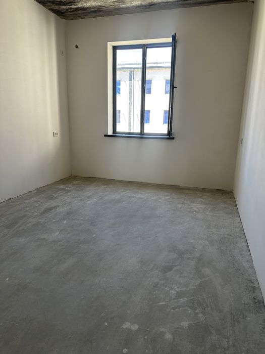 5-mikrorayonda Kvartira sotiladi