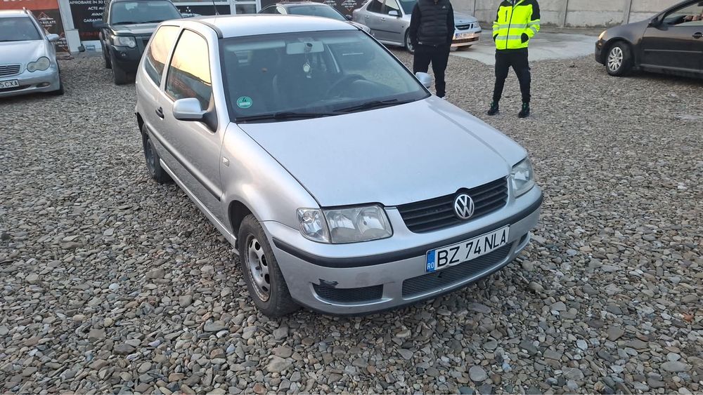 Vand golf polo 2001
