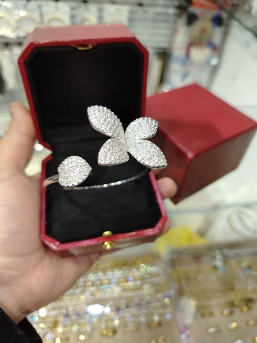 Бужитерия сотилади