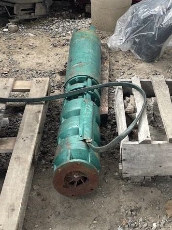 Продам глубинный насос в комплекте