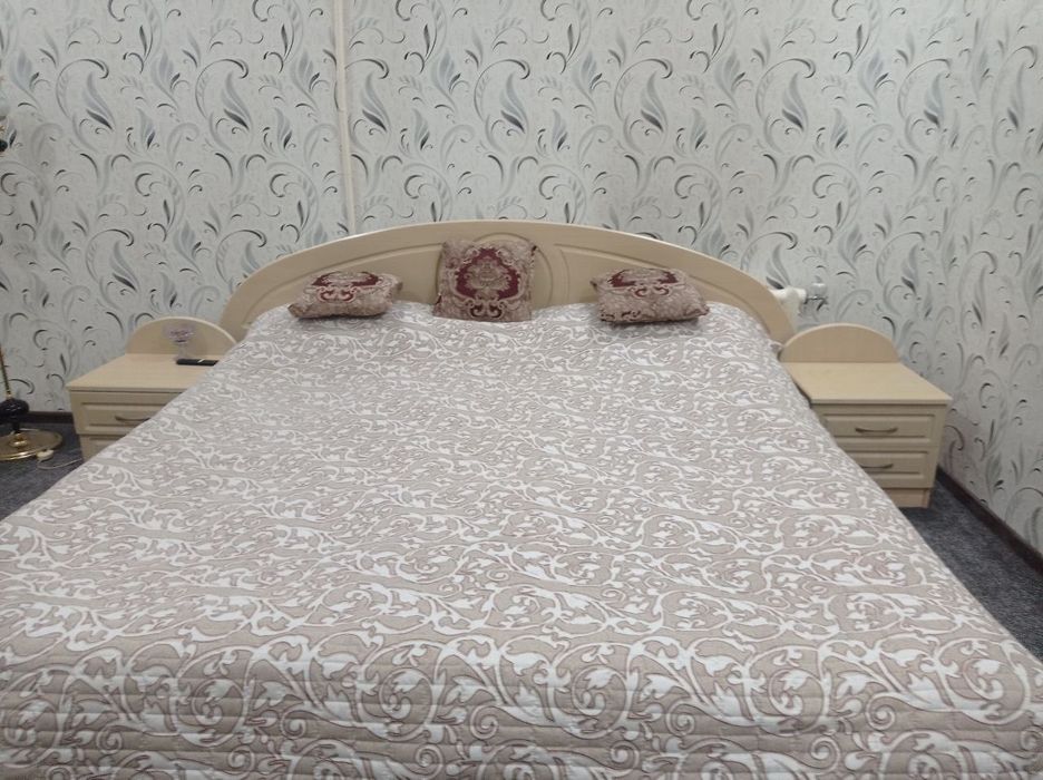 Продаётся двухэтажный дом.