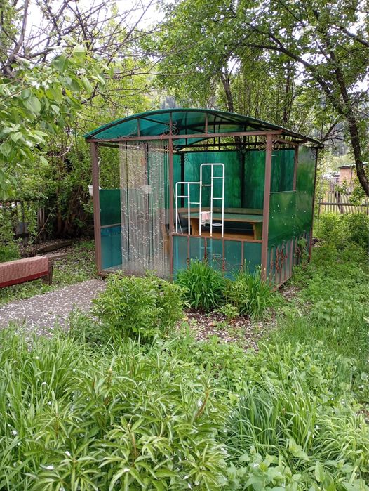 Продам дачу на Ульбастрое