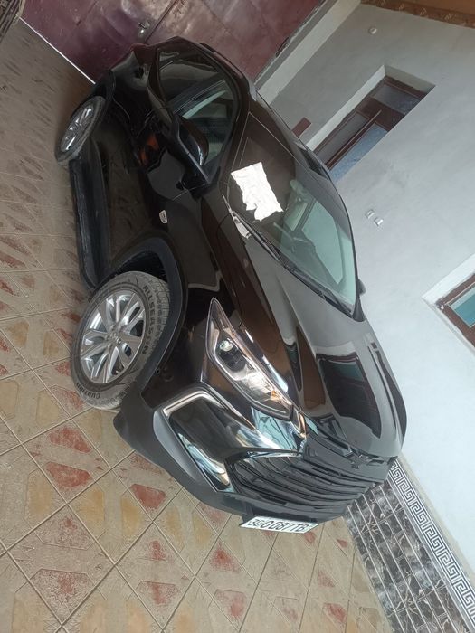 Trekkir 2 ltz turgan moshin srochniga