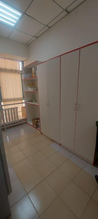 Витринные шкафы для любых товаров