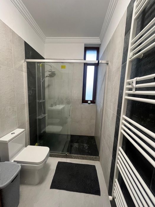 Apartament  cu 2 camere de inchiriat + Loc de parcare