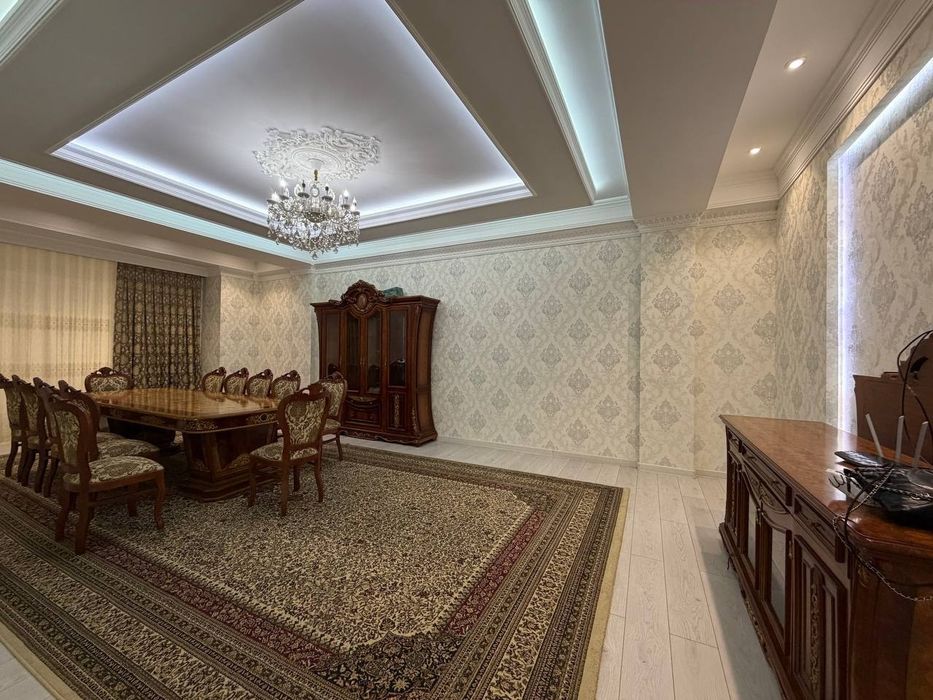 Продается 3х ком квартира, ЖК Glinka Premium, ор-р: 1я нотариал, 150м²