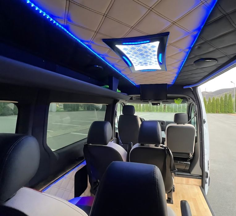 Renault Master VIP – 9 locuri – 2019 – FULL CONFORT