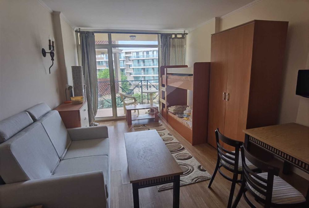 Продава се Двустаен апартамент в Свети Влас - 70 кв.м за 872 €/кв.м - Снимка #2