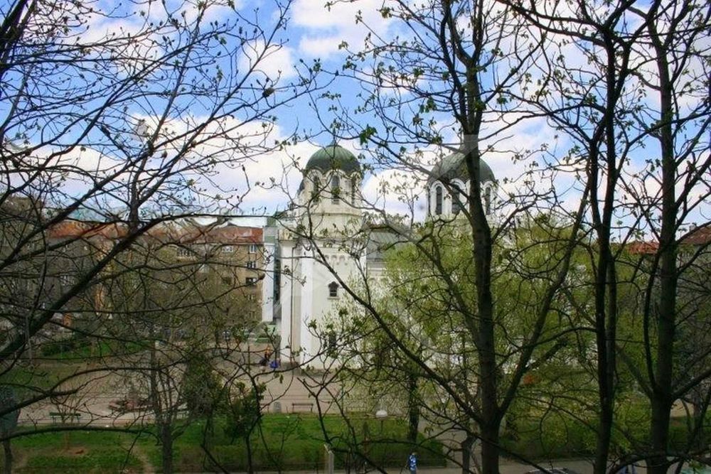 Продава се Тристаен апартамент в София, Център - 84 кв.м за 5120 €/кв.м - Снимка #10