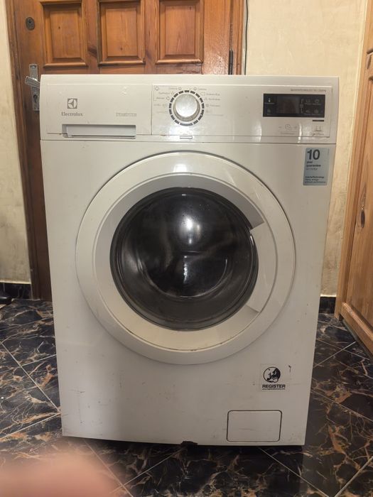 Пералня Електролукс
