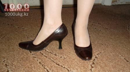 Продам женские туфли