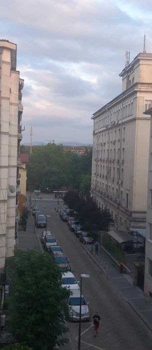 Продава се Тристаен апартамент в София, Център - 92 кв.м за 6087 €/кв.м - Снимка #13