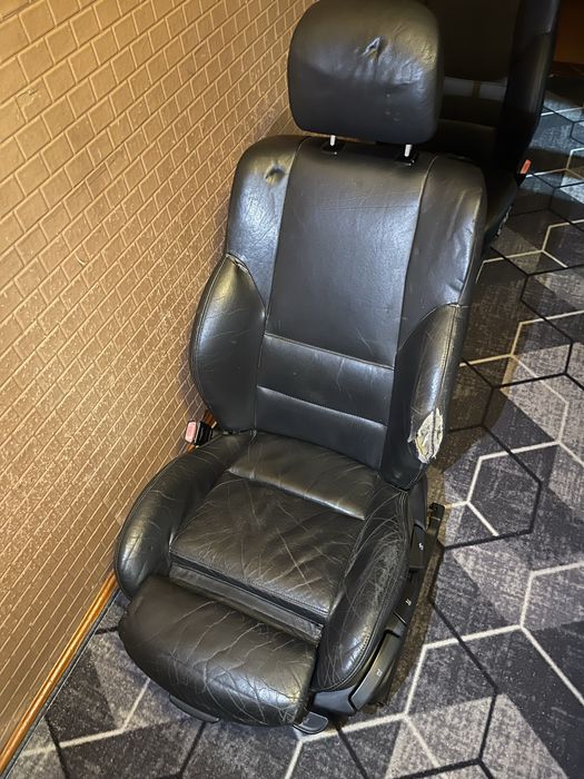 Сиденья е46(е36) спорт ситцы (рекаро)