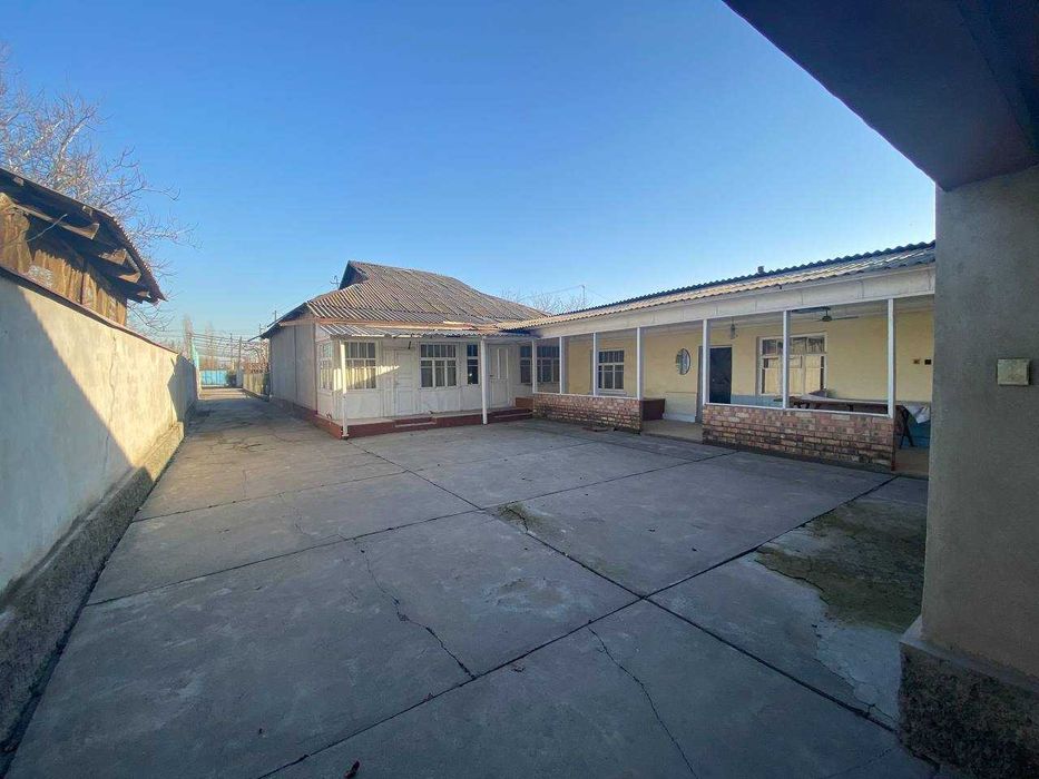 Yakka tartibdagi turar joy sotiladi. Ташкент Уртачирчик район