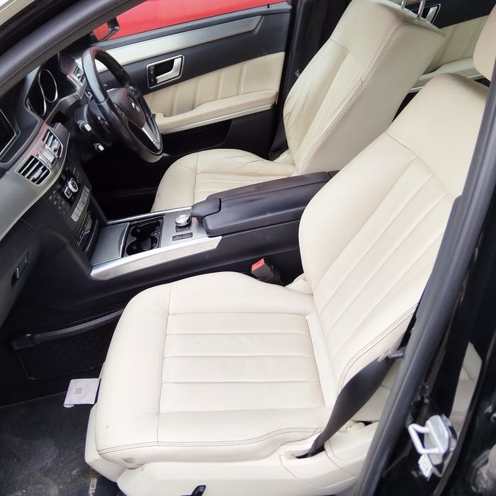 Interior PIELE scaune cu bancheta ALB/CREM Mercedes E-Class w212 SEDAN