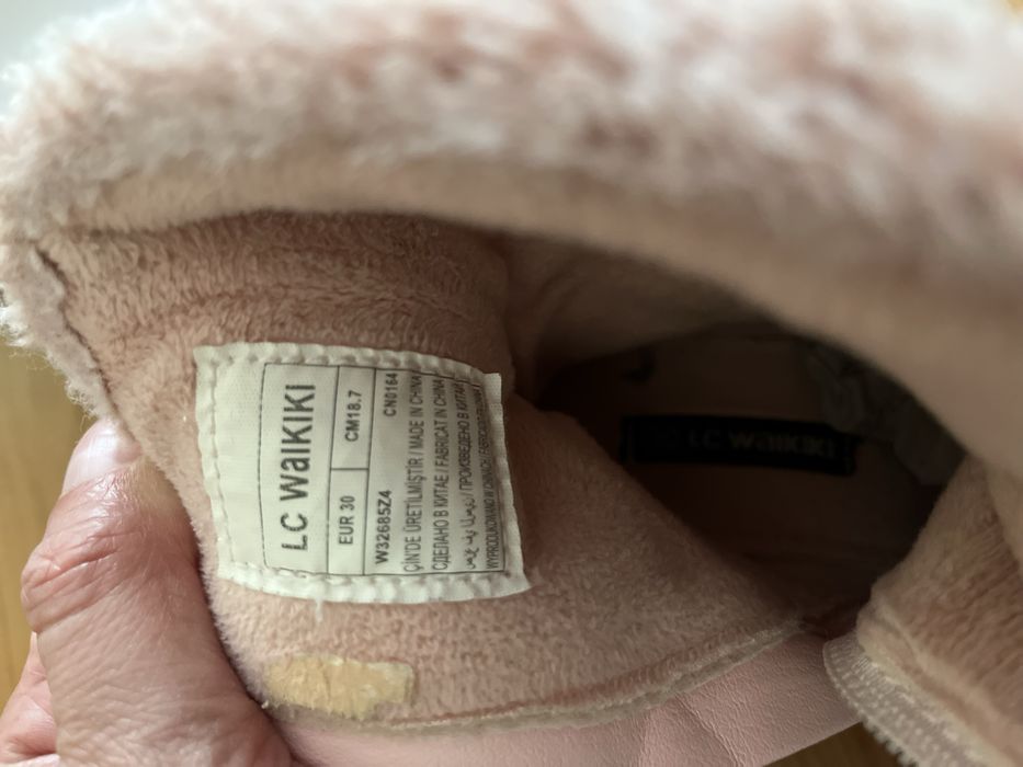 Обувки маратонки ботуши 30,31,32 н