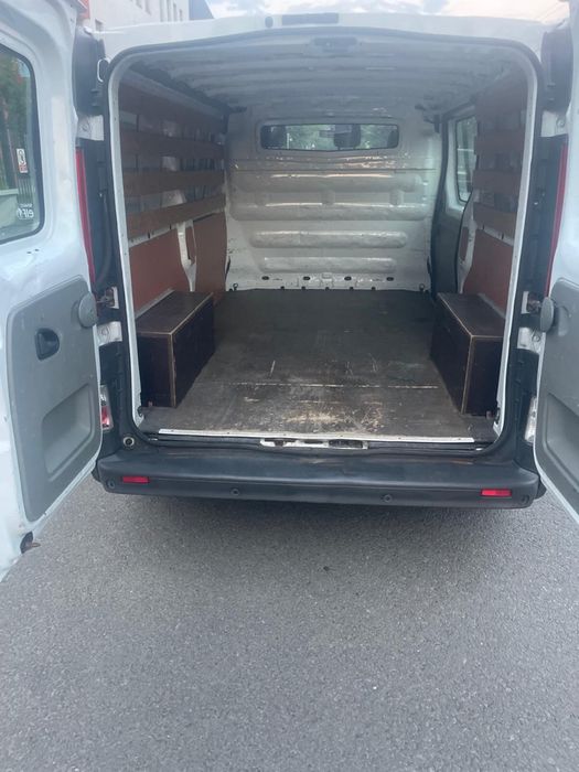 Renault Trafic 2013 euro 5 2.0CDTI modelul lung
