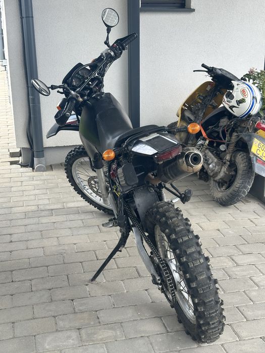 Suzuki DR350 1992 – enduro înmatriculat