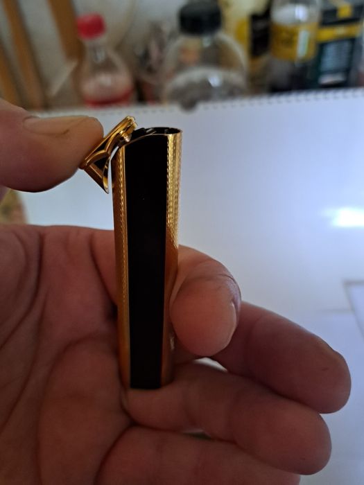 Продавам нова луксозна запалка "i11 Corona" на  "SILHOUETTE".