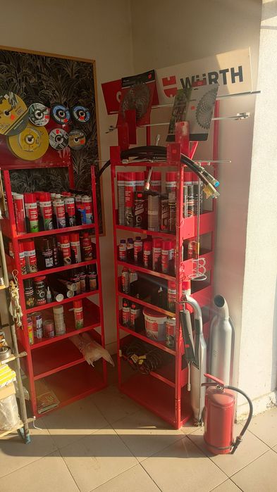 Reparatii tractoare , Magazin piese auto.