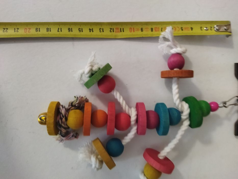 Играчка за  малък и среден папагал,играчки(папагали корела и др.птици