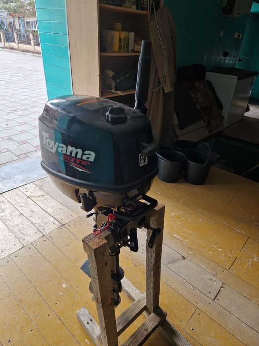 Лодка ПВХ с мотором