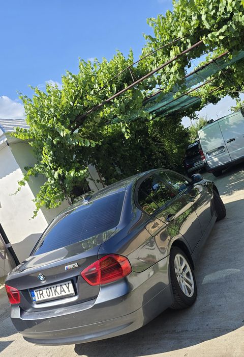 BMW E90 2006 motor M47