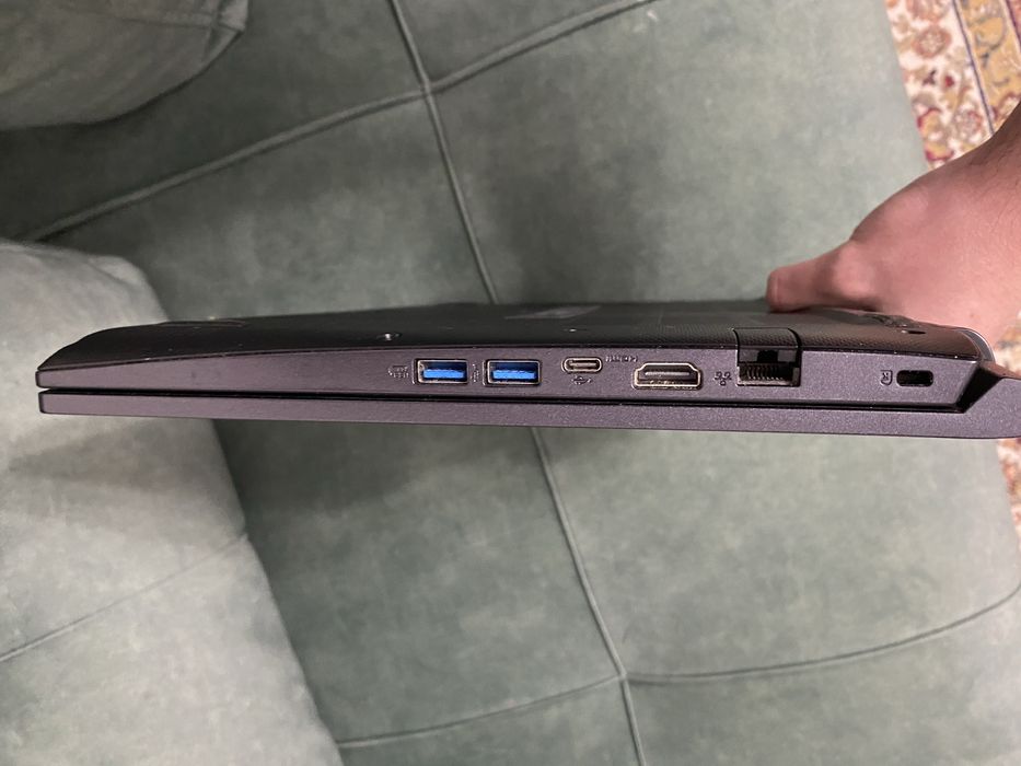 Acer Aspire 7 A715-42G-R4GR
