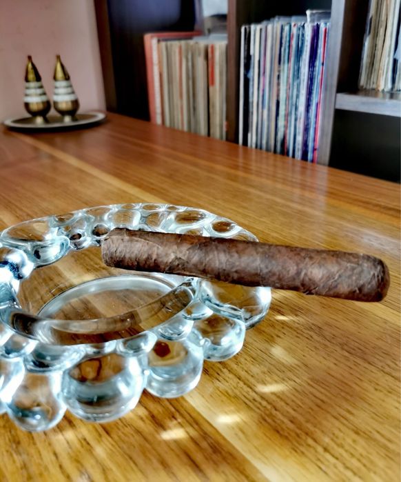 Антикварен масивен  диско  пепелник 1970г. Walther Glass