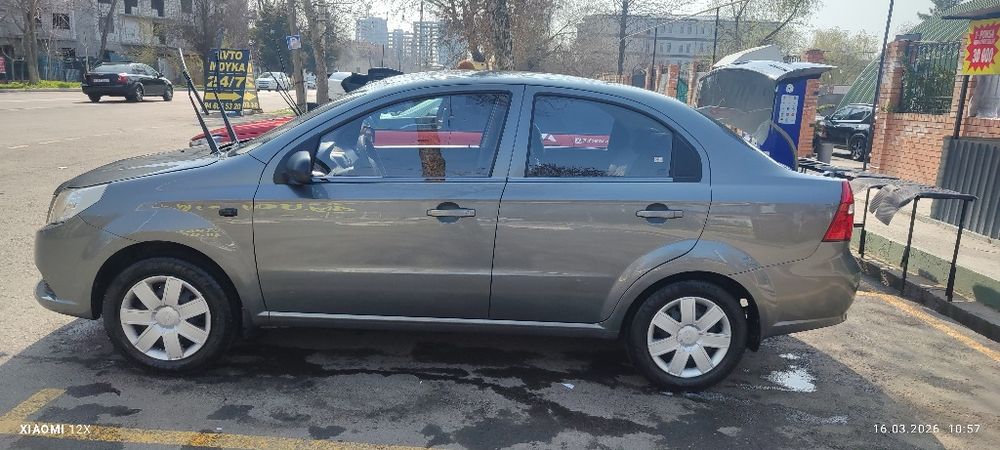 Нексия 3 срочно сотилпди